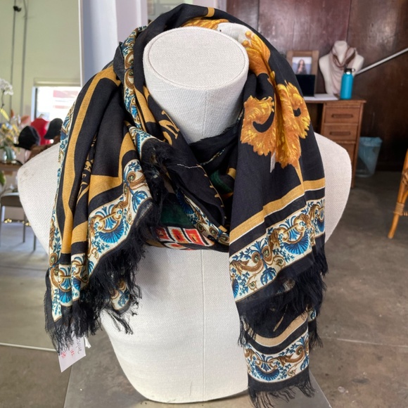 Coreterno Black and Gold Romanesque Print Scarf - Picture 1 of 2